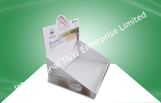 Ein guter Preis. Recyclebarer Pappecountertop zeigt Schicht e Flöte für die Förderung an Online